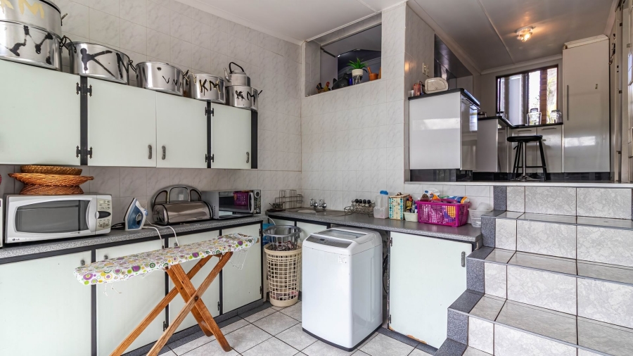 4 Bedroom Property for Sale in Bonnie Doone Eastern Cape